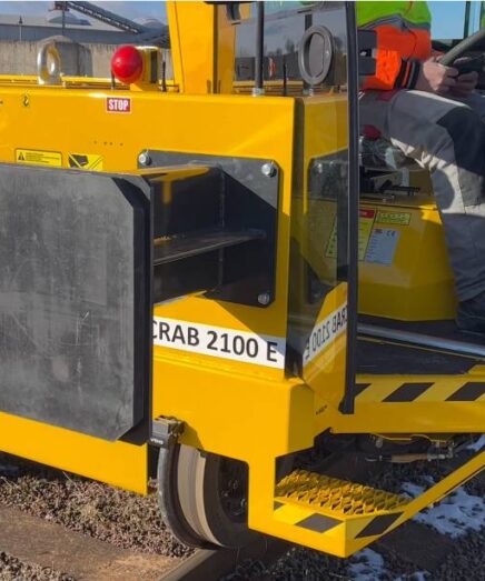 lokotraktor-zephir-crab-2100-detail